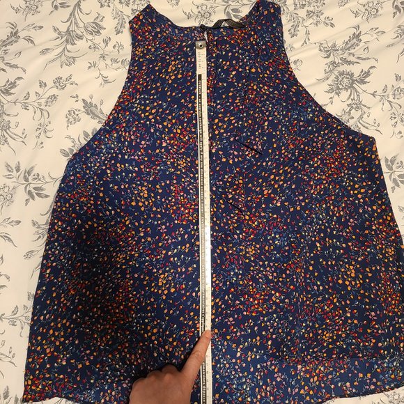 Zara Sleeveless Ruffled Top - Picture 8 of 10